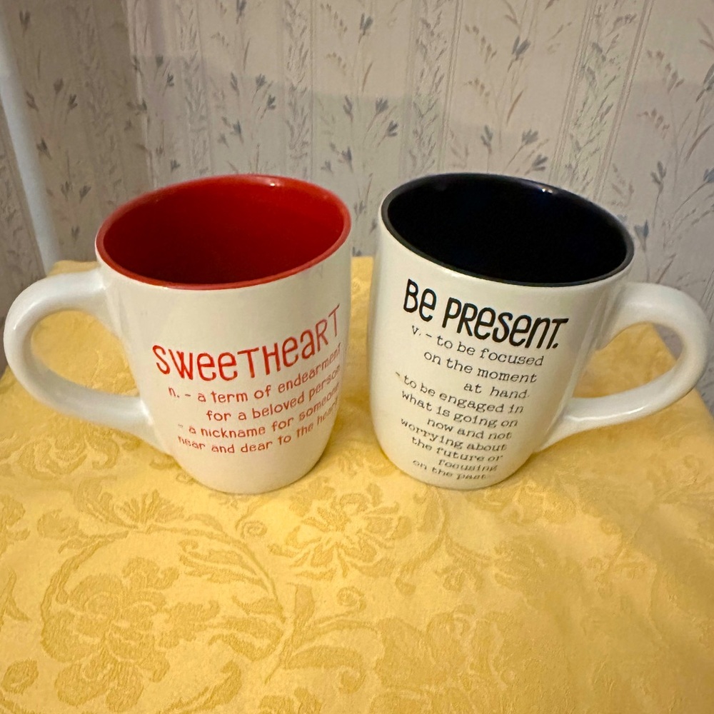 Sweetheart and Be Present Mug Set - Red and Black